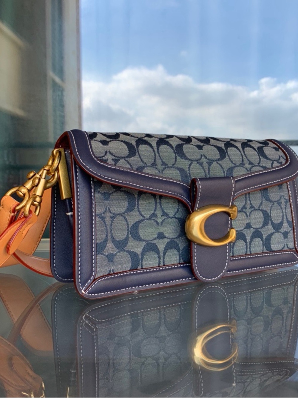 Coach Tabby Shoulder Bag 26 - Picture 9 of 9